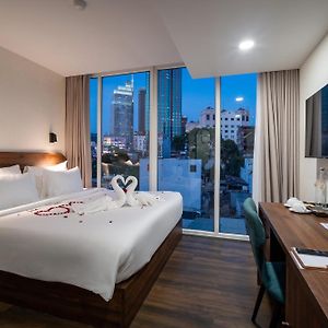Hato Saigon Boutique Hotel & Rooftop